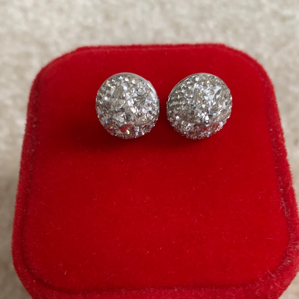 Kate Spade Elegant Silver Stud Earrings